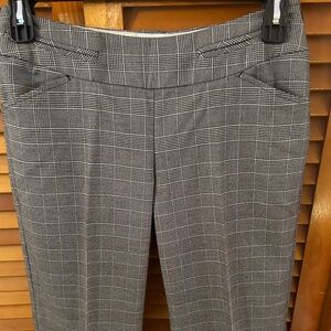 Worthington petite modern fit size 4
